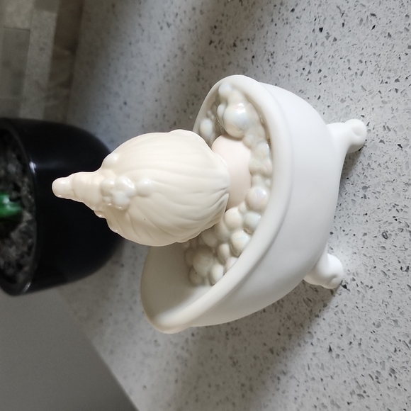 Precious Moments figurine - Picture 6 of 10